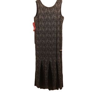 Cardalite Women’s Size 3X Black White Sleeveless Floral Pleated Lace Evening Dre